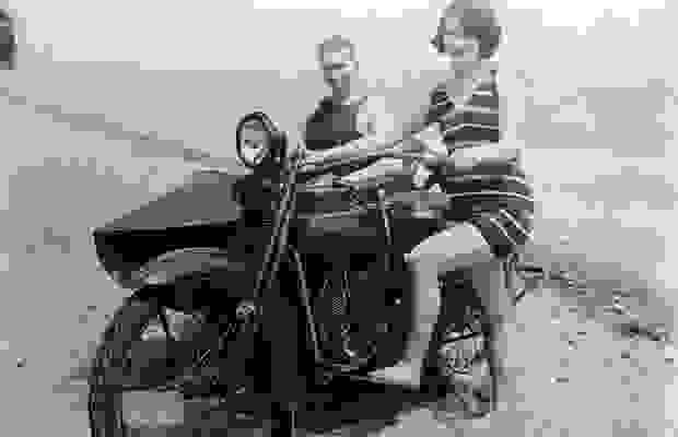 woman-bike215