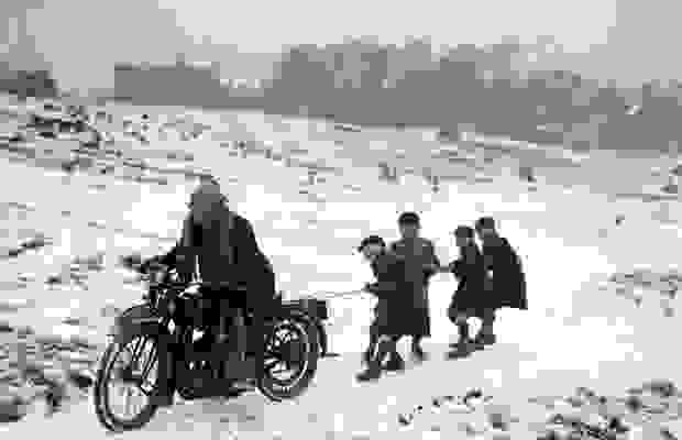 woman-bike220