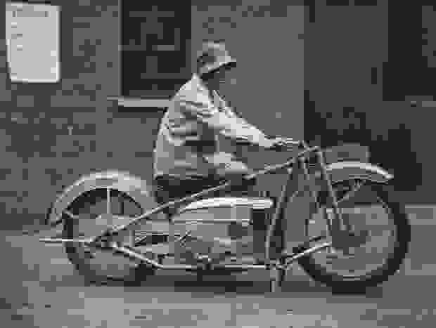 woman-bike34