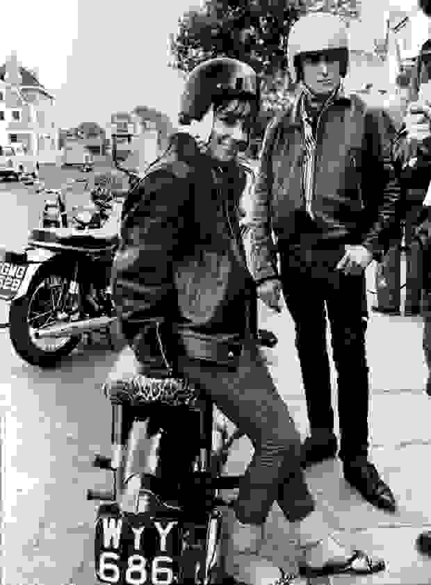 woman-bike40