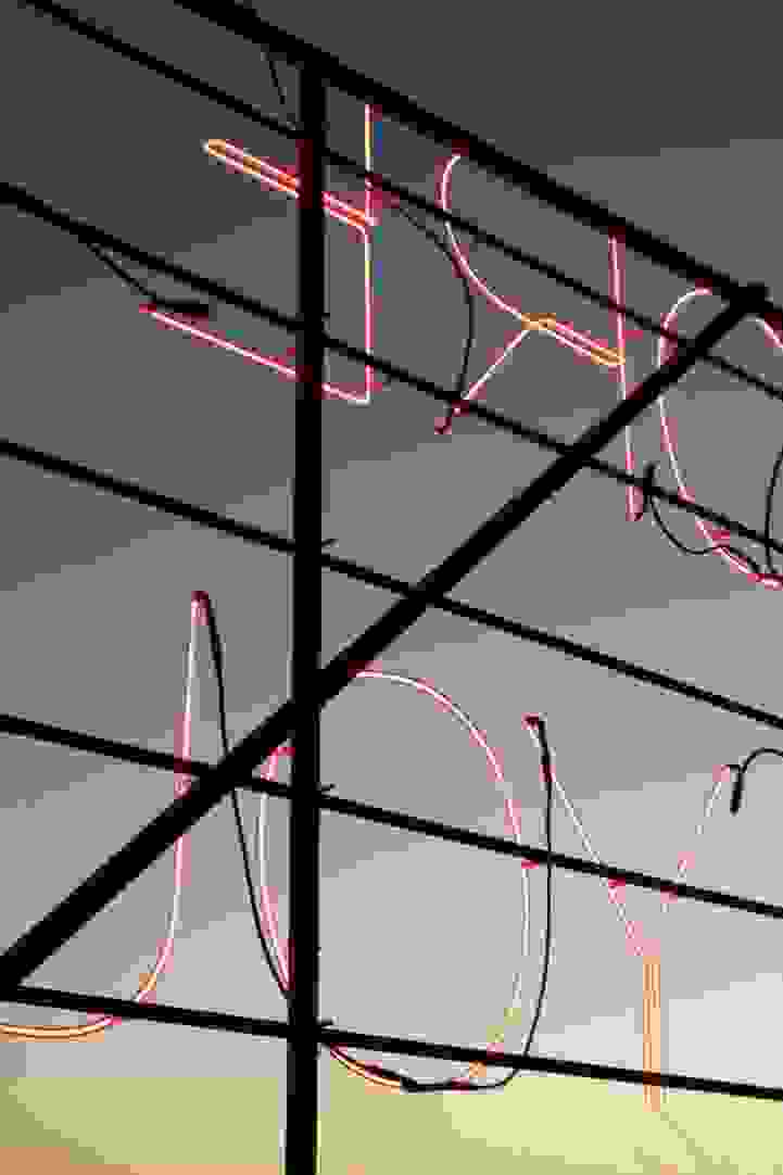 neon-love-0.jpg