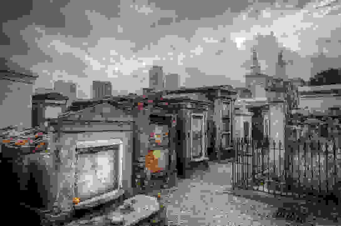 new-orleans-cemetery.jpg