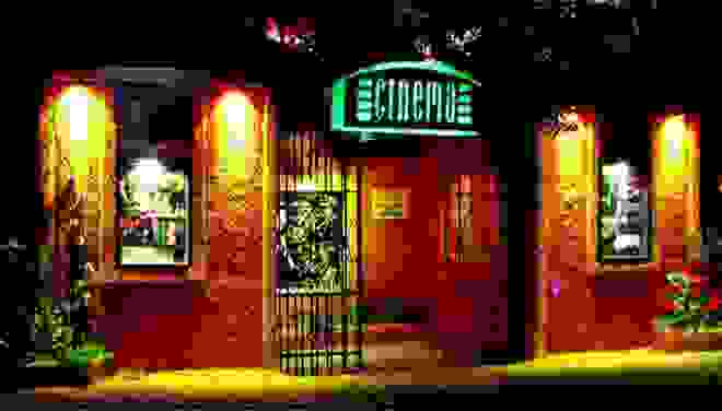 18545755 cine kamari cinema 4.limghandler