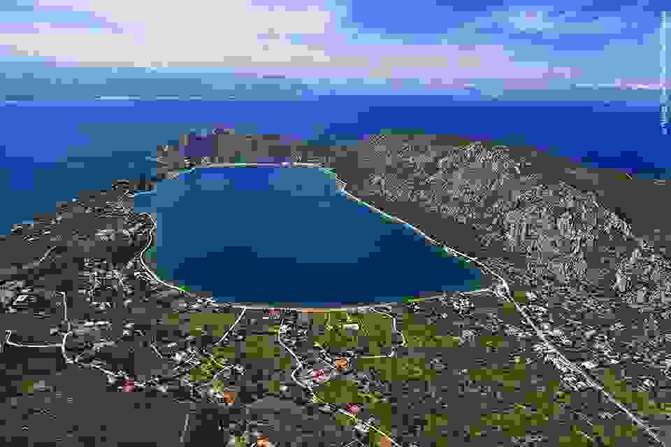 oi-oraioteres-limnes-stin-ellada-16.jpg