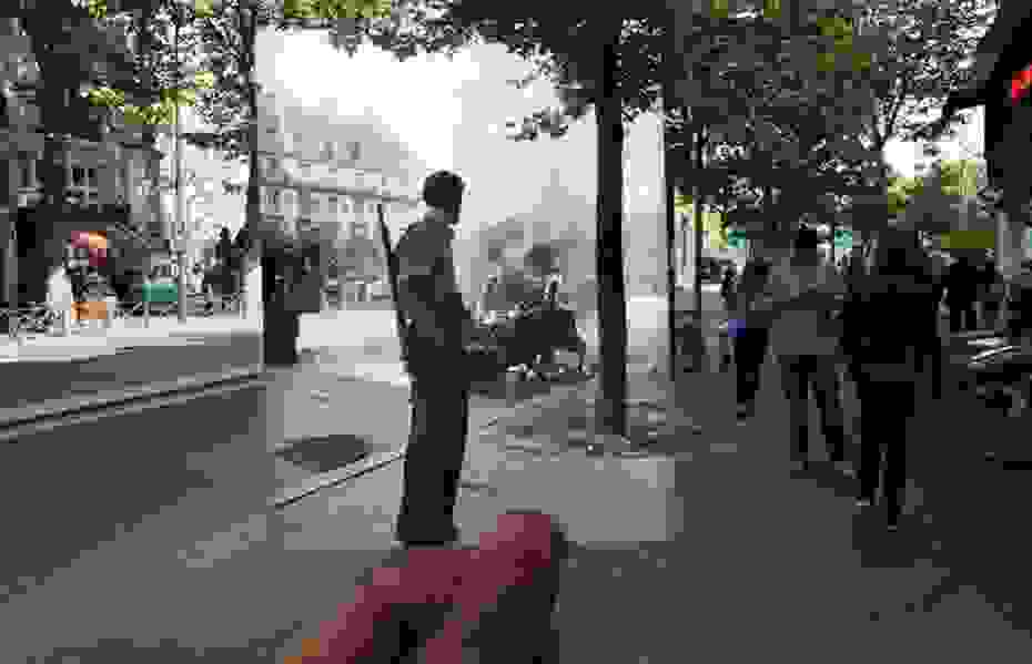 parisba13-930x599.jpg