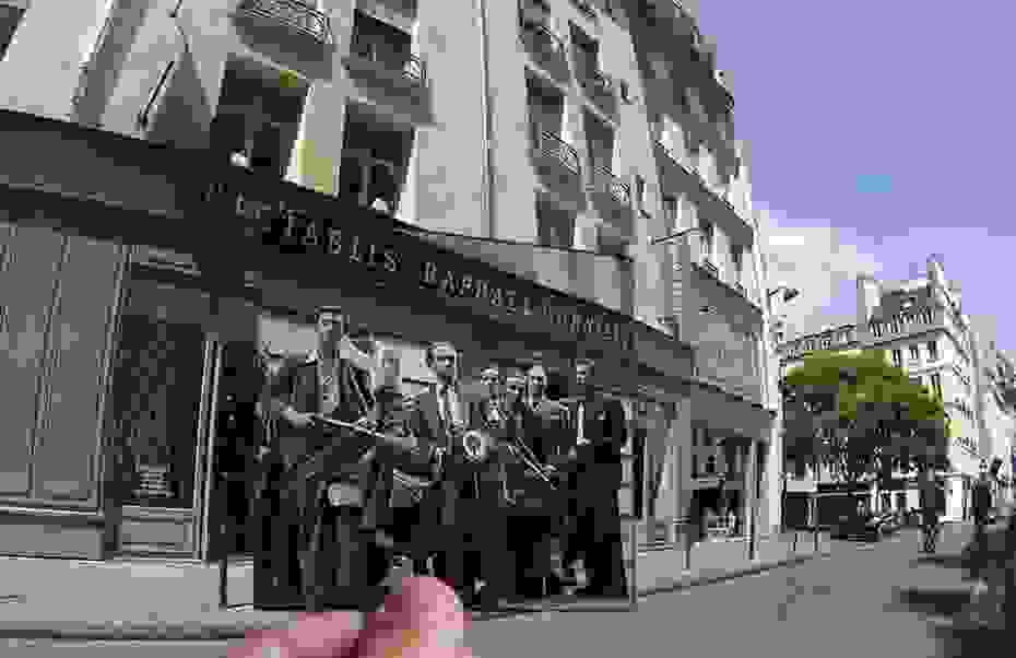 parisba71-930x602.jpg