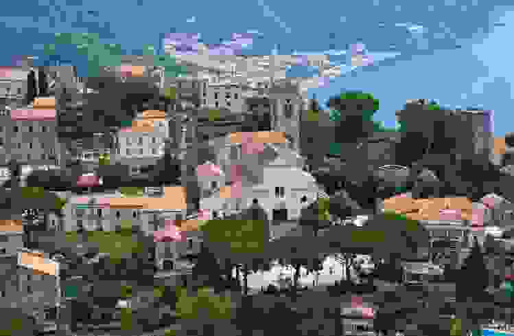 ravelo1.jpg
