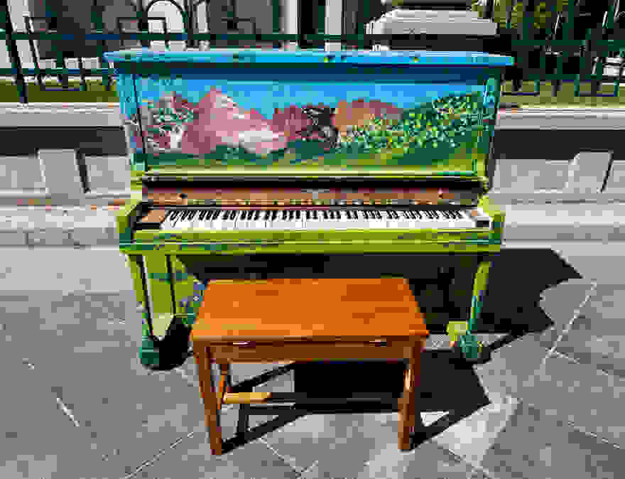 street-pianos-play-me-im-yours-project-denver-4__880.jpg