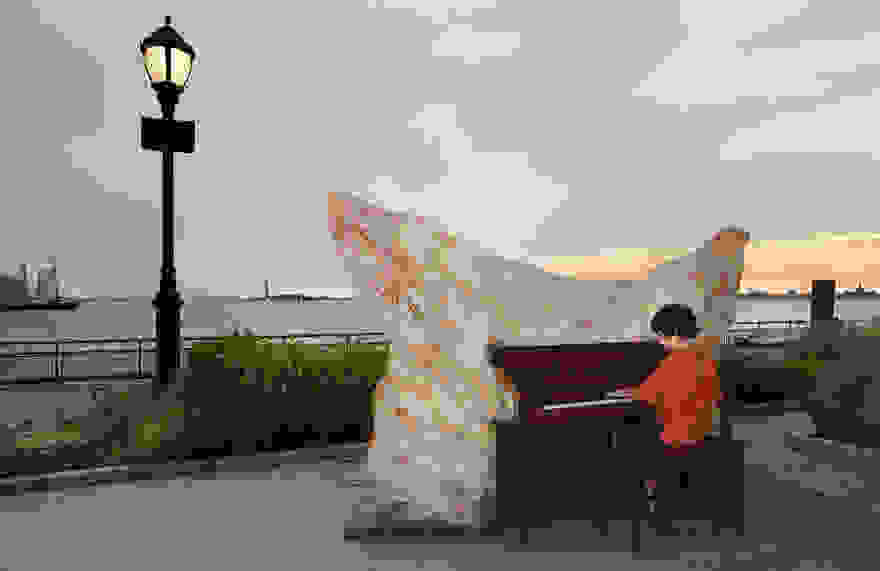 street-pianos-play-me-im-yours-project-new-york-chelsea-market__880.jpg