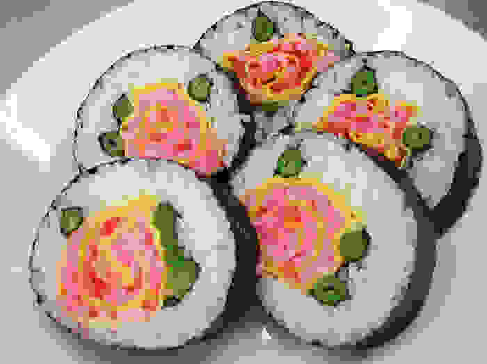 sushi-art-bento-cute-36__700.jpg