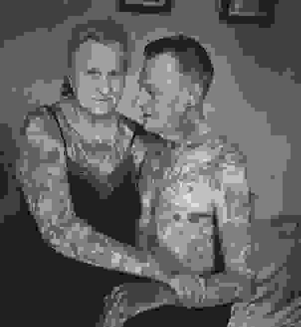 tattooed-elderly-people-28.jpg