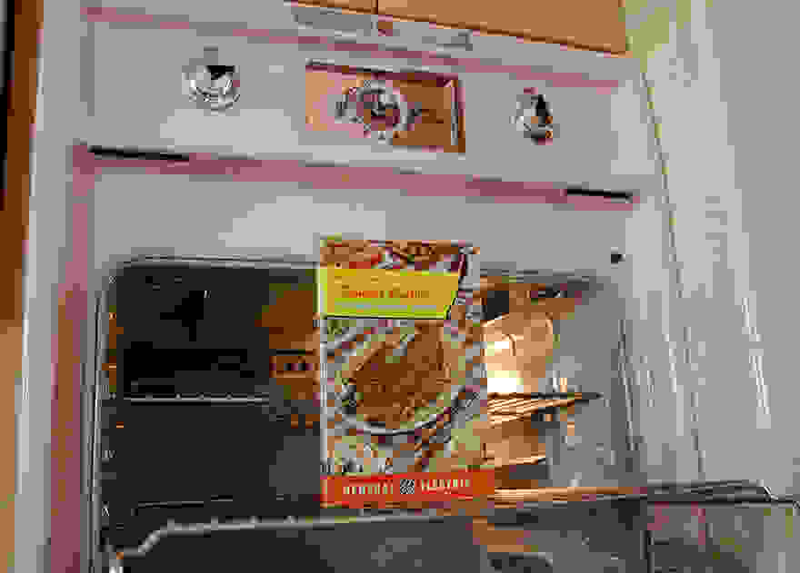 time-capsule-kitchen-60s-nathan-chandler-furniture-9.jpg