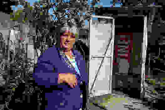 toiletrom1.jpg