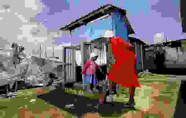 toilwo10.jpg