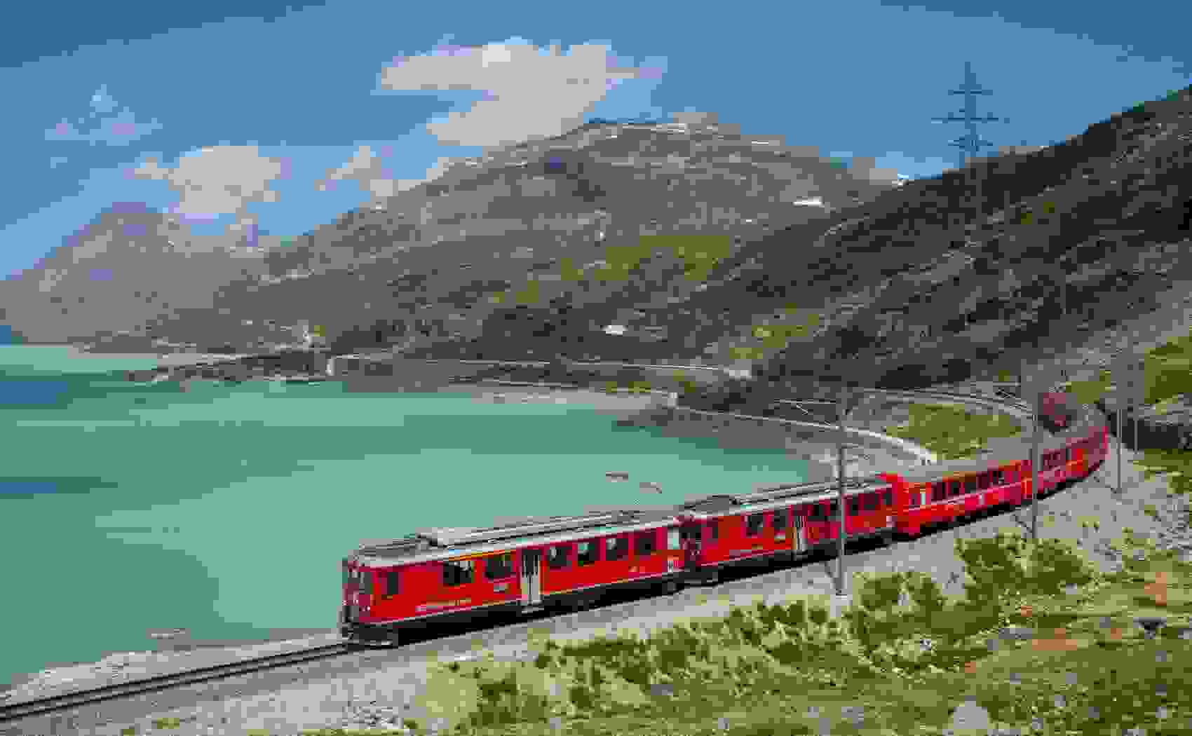 treno-pou-magevei2.jpg