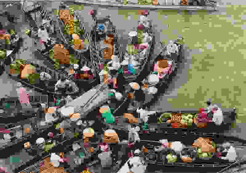 vietnam-floating-market-22.jpg