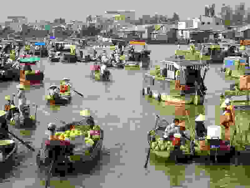 vietnam-floating-market-42.jpg