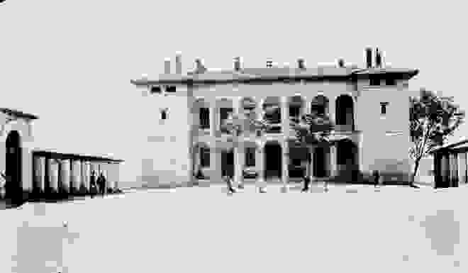 villa_ilissia_1.jpg