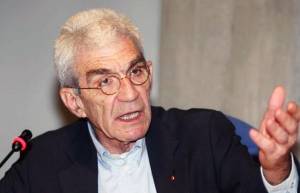 Μπουτάρης: Ο Δήμος Θεσ/νικης έχει διορίσει 50 θεολόγους!