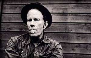 Tom Waits... Ένας ιδιόρρυθμος τύπος (video)