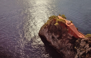 Casa Malaparte: Το κινηματογραφικό σπίτι από την Περιφρόνηση του Godard