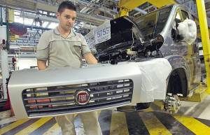 Φορολογική έδρα στη Βρετανία εξετάζει η Fiat