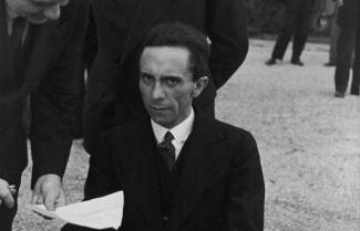 Τα μάτια του μίσους