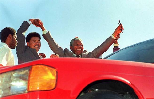 O Νέλσον Μαντέλα και η Madiba Mercedes S-Class