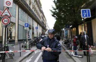 Σοκ στη Γαλλία από επίθεση ενόπλου στα γραφεία εφημερίδας