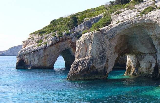 Με τη σμίλη της φύσης - Αψίδες