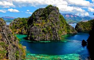 Palawan - Ένα νησί από τα 7 νέα θαύματα της φύσης (video)