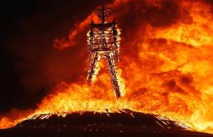 Burning Man 2014 - &quot;Caravansary&quot; (Nevada, USA) (video)