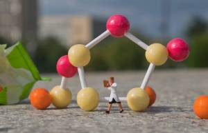 Slinkachu, Μικροί άνθρωποι στη Μεγάλη πόλη
