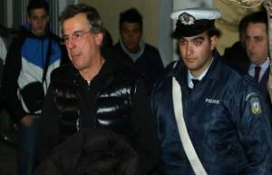 Εκλεβε και από το ρολόι της ΔΕΗ ο Λιάπης!