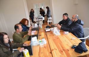 Σε ένα απόγευμα έφτιαξε αυτό που δεν έφτιαχναν τα νοσοκομεία