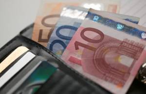 Ισοδύναμο μέτρο ελάφρυνσης των υποζυγίων της μεσαίας τάξης κατά €10 δισ.