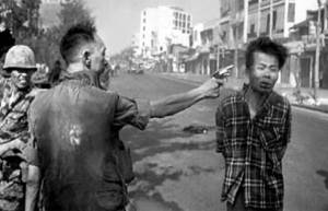 Σαν σήμερα το 1968 στο Βιετνάμ (μια ιστορική φωτογραφία)