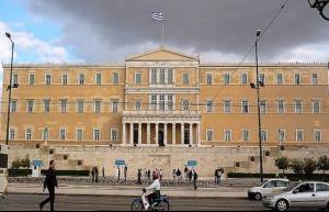 Γεμάτη ποντίκια η Βουλή