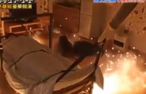 Η πιο... υπερπαραγωγή φάρσα που είδατε ποτέ! (video)