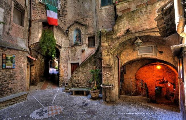 Dolceacqua: Ένα πανέμορφο μεσαιωνικό χωριό στην Ιταλία