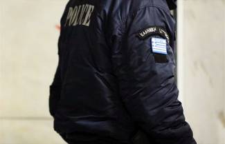 Αστυνομικοί έκλεψαν χρήματα από αλλοδαπούς!