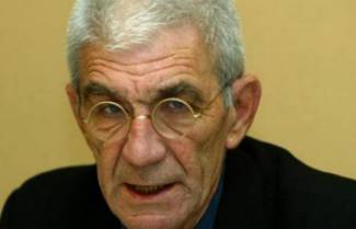 Μπουτάρης κατά οπαδών του Άρη για το γκράφιτι στο Λευκό Πύργο