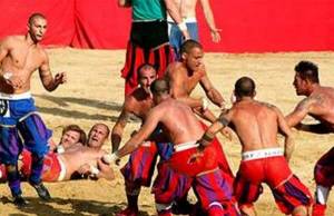 “Calcio Storico”: Το πιο βίαιο άθλημα στον κόσμο! (video)