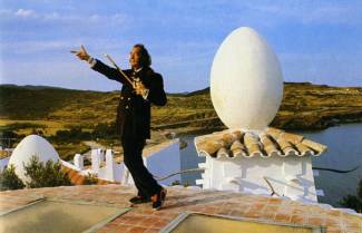 Salvador Dali - «Δεν παίρνω ναρκωτικά. Είμαι ναρκωτικό»...
