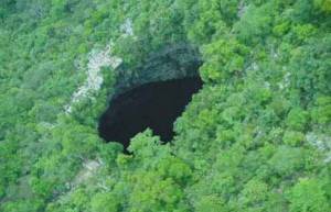 &quot;Cave of Swallows&quot;...βουτιά στο κέντρο της Γης! (video)