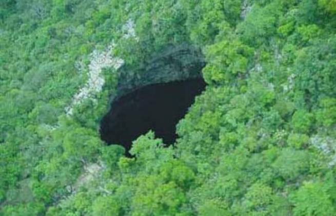 &quot;Cave of Swallows&quot;...βουτιά στο κέντρο της Γης! (video)