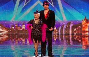 Καταπληκτική 80χρονη χορεύτρια στο Britain&#039;s Got Talent ! (video)