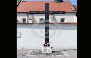 Ο σταυρός του Κατύν στην Κρακοβία