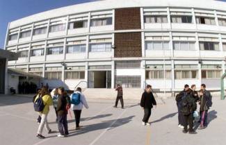 «Εντολή εισαγγελέα το... ντου στα σχολεία»