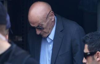 «Φρένο» στην επιστροφή των κλεμμένων βάζουν οι Ελβετοί